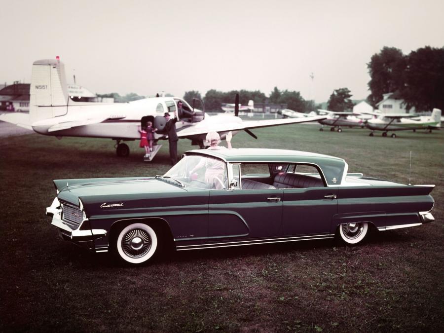 Lincoln Continental Mark IV Landau Hardtop Sedan 1959 года